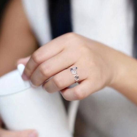 NEW!💙💎ADORABLE!💗LOVE💍RING💗925 STERLING SILVER - Picture 5 of 7